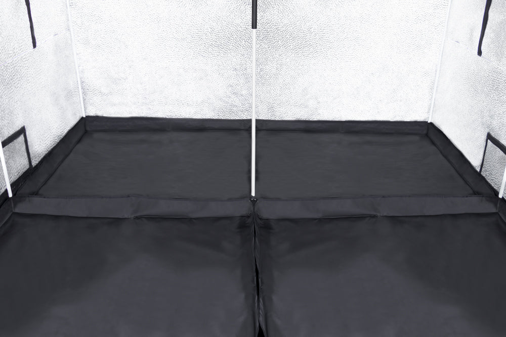 Reflecterende Mylar kweektent voor optimale lichtverdeling / Reflective Mylar grow tent for optimal light distribution / Reflektierendes Mylar Growzelt für optimale Lichtverteilung