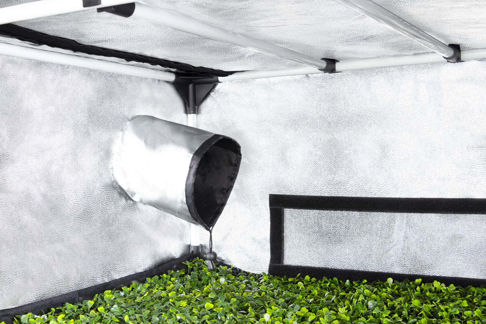 Garden HighPro PROBOX Propagator M kweekruimte voor stekken / Garden HighPro PROBOX Propagator M grow space for plant cuttings / Garden HighPro PROBOX Propagator M Anzuchtraum für Stecklinge